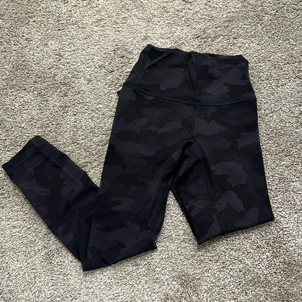 Lululemon wunder train leggings 23” camo